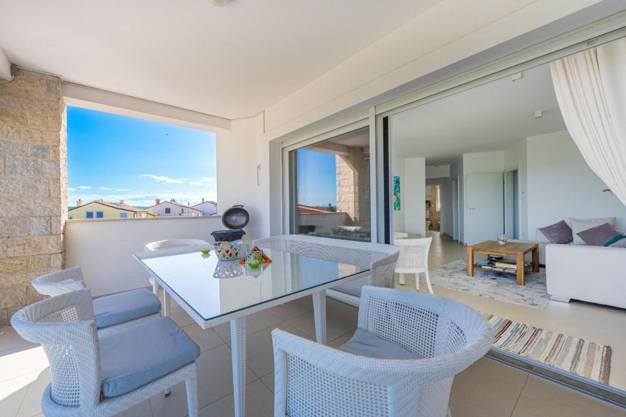 شقة Dream Lounge With Sea View بولا المظهر الخارجي الصورة